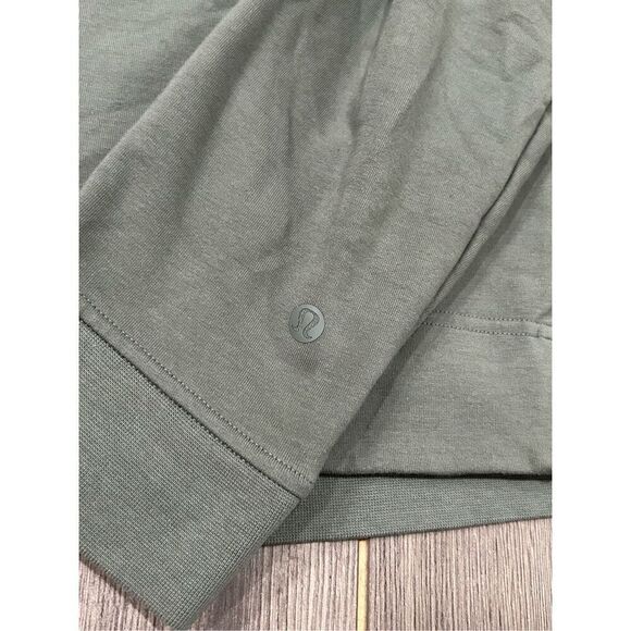 Lululemon Sweater Men  Pullover City Sweat Crew Size Large Zip Stretch - Picture 3 of 6